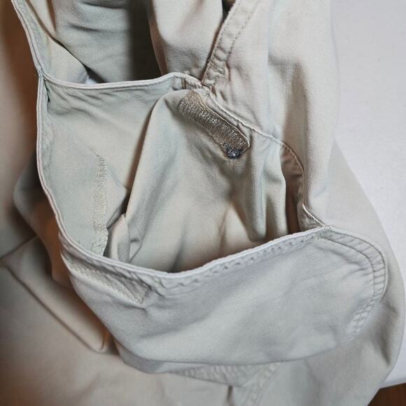 REI Utility Cargo Shorts
Outdoors Deep Endless Pockets Cream
Camping Mens XL - Picture 5 of 8